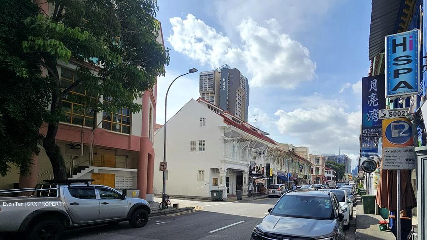 Jalan Besar Stadium (D8), Retail #570058571